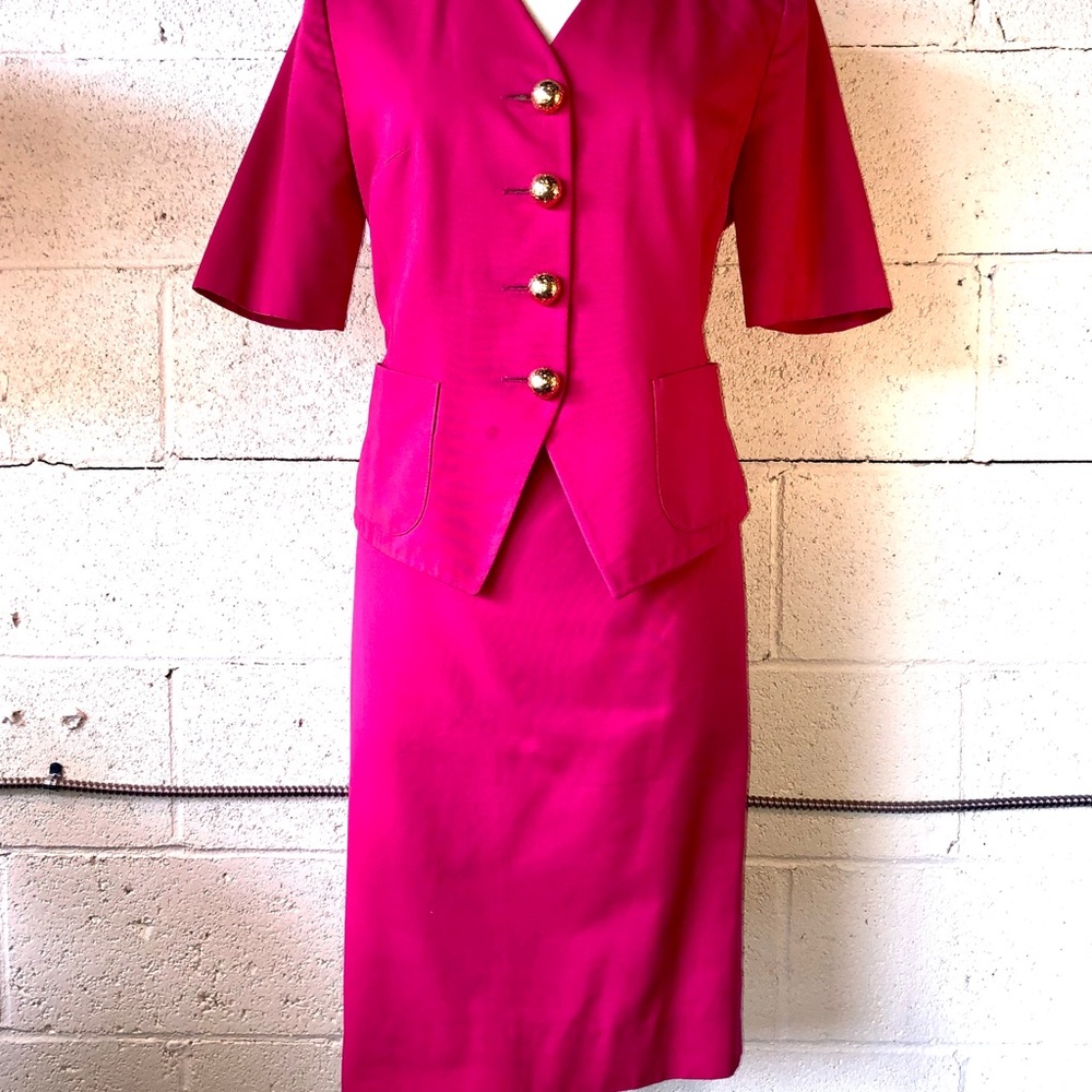 Vntg. magenta Celine skirt set sz 42 minor damage
